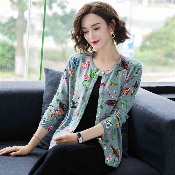 women autumn winter floral bird sweater pattern printed knitted coat single breasted casual knit jacket wool cardigans o159, White;black
women autumn winter floral bird sweater pattern printed knitted coat single breasted casual knit jacket wool cardigans o159, White;black