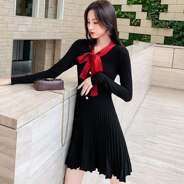 casual dresses 2021 autumn winter knitted sweater dress women long sleeve pleated a line korean style bow collar elegant slim vestidos, Black;gray
casual dresses 2021 autumn winter knitted sweater dress women long sleeve pleated a line korean style bow collar elegant slim vestidos, Black;gray