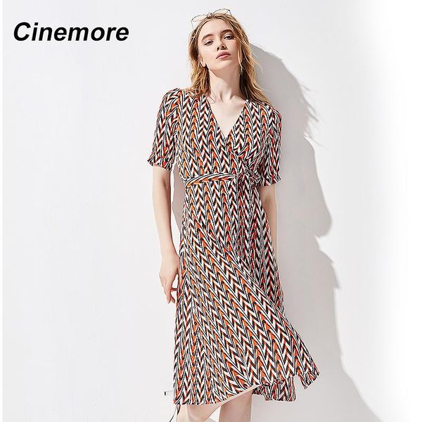 party dresses cinemore women's summer dress 2021 fashion short sleeve knee-length v neck beach tunic pregant romance for women q96103, White;black
party dresses cinemore women's summer dress 2021 fashion short sleeve knee-length v neck beach tunic pregant romance for women q96103, White;black
