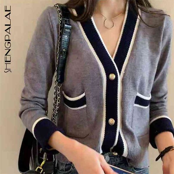 sweater coat in autumn women's v-neck contrast color single breatsed long sleeve stripe knit cardigan 5a673 210427, White;black
sweater coat in autumn women's v-neck contrast color single breatsed long sleeve stripe knit cardigan 5a673 210427, White;black