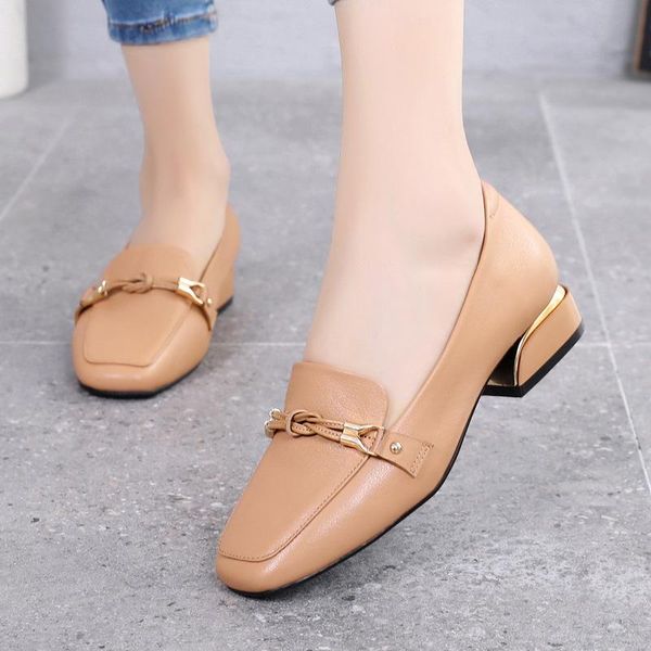 dress shoes 2021 women's leather elegant business attire low heels square heel women platform, Black
dress shoes 2021 women's leather elegant business attire low heels square heel women platform, Black