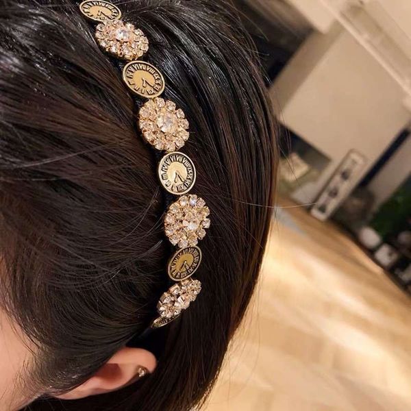 fashion flash face washing hoop style hour headdress female jewelry when going out, Black;brown
fashion flash face washing hoop style hour headdress female jewelry when going out, Black;brown