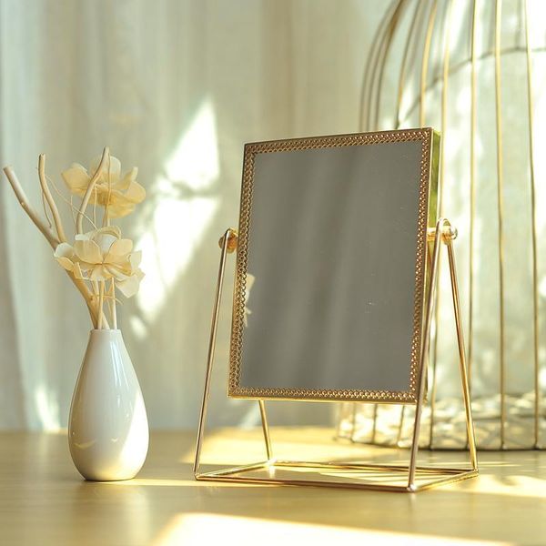 makeup mirror light luxury retro european metal gold home desksquare round dormitory mirrors compact1
makeup mirror light luxury retro european metal gold home desksquare round dormitory mirrors compact1