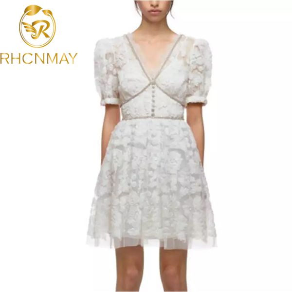 new cute white dress women fashion brand desinger v neck diamonds beaded floral appliques mesh tunic party dress birthday outfitswimwear bat, Black;gray
new cute white dress women fashion brand desinger v neck diamonds beaded floral appliques mesh tunic party dress birthday outfitswimwear bat, Black;gray