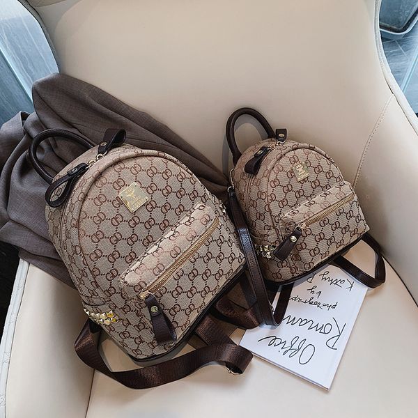 designer wind letter old flower fashion canvas rivet new backpack style slung bag fashion handbags outlet
designer wind letter old flower fashion canvas rivet new backpack style slung bag fashion handbags outlet