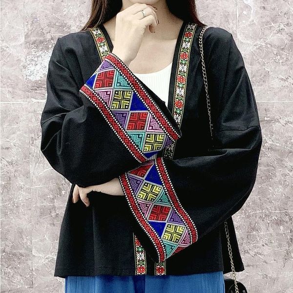 women's jackets ethnic style blouse embroidery loose long-sleeved cotton and linen cardigan ladies short jacket, Black;brown
women's jackets ethnic style blouse embroidery loose long-sleeved cotton and linen cardigan ladies short jacket, Black;brown