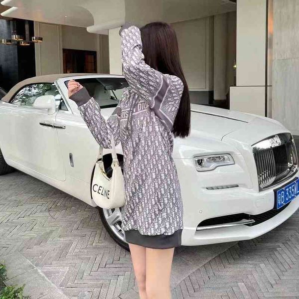 2022 factory wholesale new model letter hooded casual for women's fall dress, White
2022 factory wholesale new model letter hooded casual for women's fall dress, White
