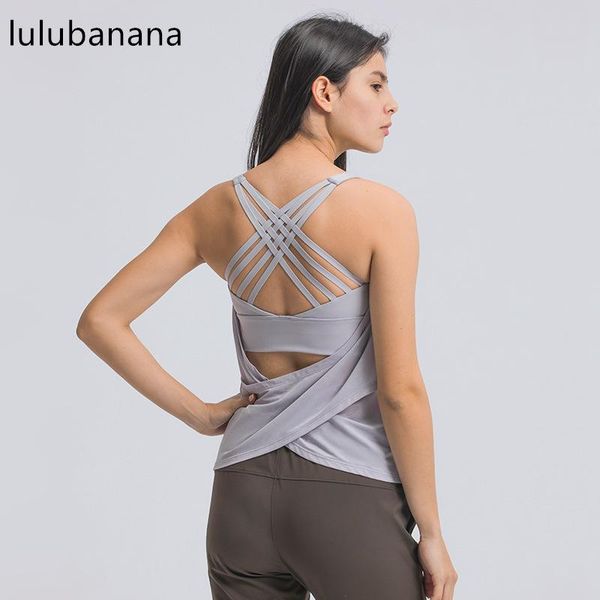 pieces women sports bra and suit padded cross back running fitness workout yoga tank clothes activewear outfit
pieces women sports bra and suit padded cross back running fitness workout yoga tank clothes activewear outfit