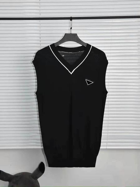 mens sweaters wool sleeveless knits vest hoodie wools with letters budge v necks casual sweatshirts vests swerter spring autumn style asian, White;black
mens sweaters wool sleeveless knits vest hoodie wools with letters budge v necks casual sweatshirts vests swerter spring autumn style asian, White;black