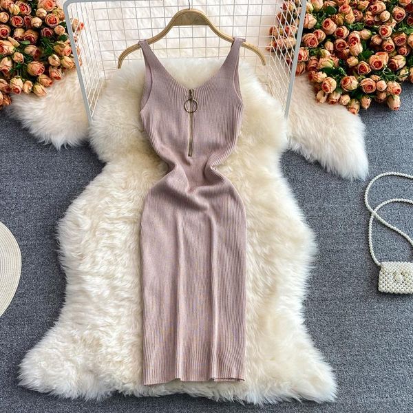 casual dresses 2021 summer v-neck chest zipper dress women waist slim bodycon knitted girl tight elastic short vest, Black;gray
casual dresses 2021 summer v-neck chest zipper dress women waist slim bodycon knitted girl tight elastic short vest, Black;gray