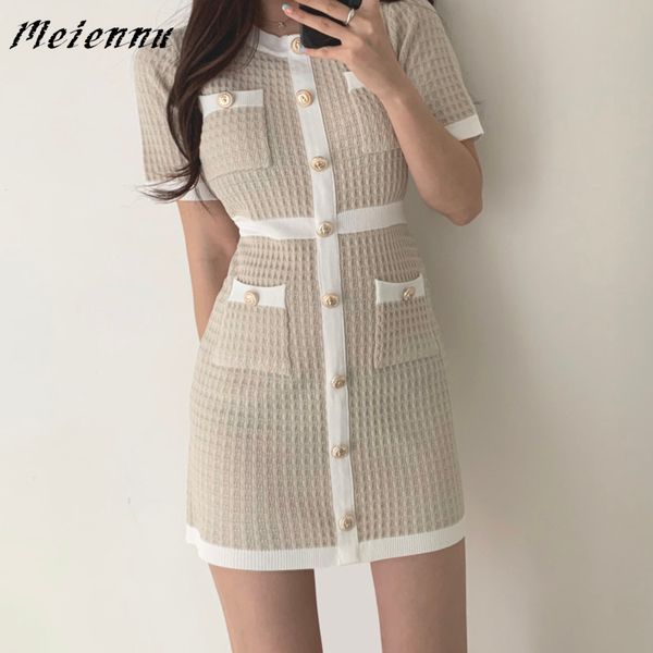 button knitted dress bodycon mini vestido club korean summer party elegant black 2021 casual sweater dress robes clothes, Black;gray
button knitted dress bodycon mini vestido club korean summer party elegant black 2021 casual sweater dress robes clothes, Black;gray