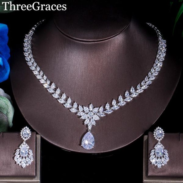 earrings & necklace threegraces shiny cz crystal white gold big dangle drop wedding earring and charming bridal costume jewelry set js079, Silver
earrings & necklace threegraces shiny cz crystal white gold big dangle drop wedding earring and charming bridal costume jewelry set js079, Silver