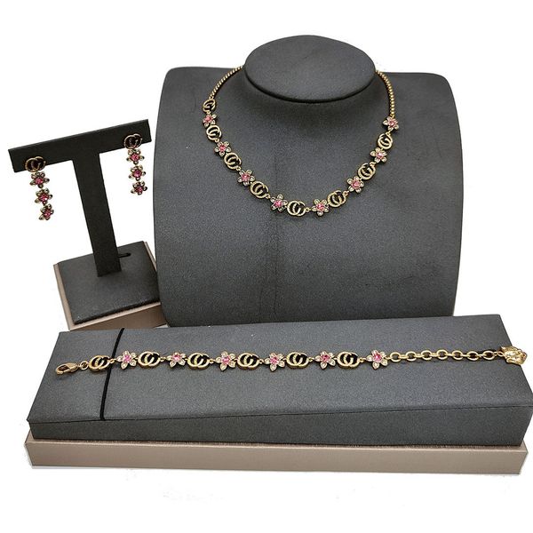 special offer 70% off luxury jewelry gujia 21 years new double petal necklace bracelet women's high version jewelry earrings factory sa, Black
special offer 70% off luxury jewelry gujia 21 years new double petal necklace bracelet women's high version jewelry earrings factory sa, Black