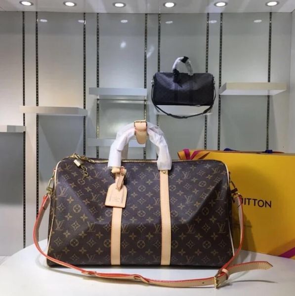 shoulder brand iconic designer body luxury m30233 totes m30241 handbags m30243 43845 handles outdoor bags messenger cross bag male bag c
shoulder brand iconic designer body luxury m30233 totes m30241 handbags m30243 43845 handles outdoor bags messenger cross bag male bag c