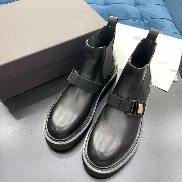 2021 luxury designer men ankle boots cowskin stretch slip on buckle short martin booties fashion autum outdoor comfortable platform casual s, Black
2021 luxury designer men ankle boots cowskin stretch slip on buckle short martin booties fashion autum outdoor comfortable platform casual s, Black