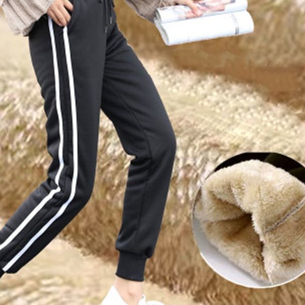 plus size warm women's pants harem thick trousers school sweatpants winter for women striped female loose 210603, Black;white
plus size warm women's pants harem thick trousers school sweatpants winter for women striped female loose 210603, Black;white