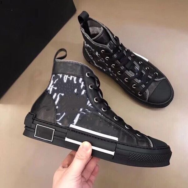 valentin 2021 new name men casual shoes flat western fashion wrinkle leather lace high-men's sneakers 35-45 mkj005, Red;white
valentin 2021 new name men casual shoes flat western fashion wrinkle leather lace high-men's sneakers 35-45 mkj005, Red;white