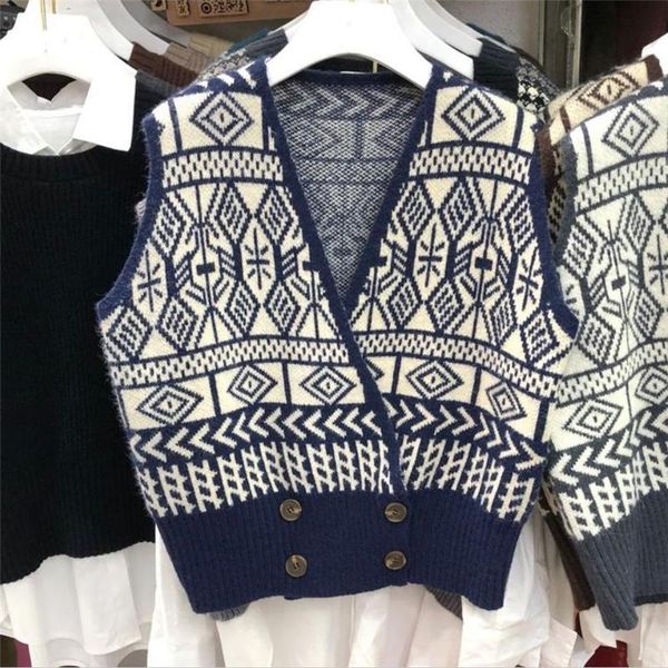 women's vests pattern patchwork v-neck sleeveless knitted short cardigan women vest coat vintage stylish geometric rhombic sweater, Black;white
women's vests pattern patchwork v-neck sleeveless knitted short cardigan women vest coat vintage stylish geometric rhombic sweater, Black;white
