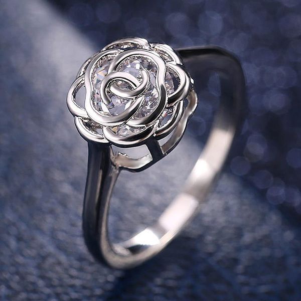wedding rings ustar hollow out flower cz stone for women fashion jewelry big cubic zirconia engagement female anel gift, Slivery;golden
wedding rings ustar hollow out flower cz stone for women fashion jewelry big cubic zirconia engagement female anel gift, Slivery;golden