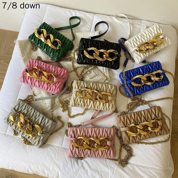 evening bags 2022 original pleated french stick shoulder bag personality lightweight and large capacity chain commuter
evening bags 2022 original pleated french stick shoulder bag personality lightweight and large capacity chain commuter