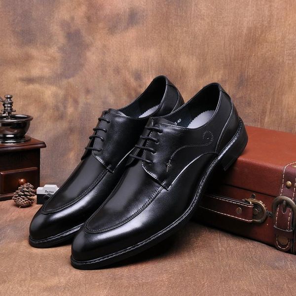 british pointed-toe men's formal leather shoes, business breathable lace-up single wedding shoes trend dress, Black
british pointed-toe men's formal leather shoes, business breathable lace-up single wedding shoes trend dress, Black