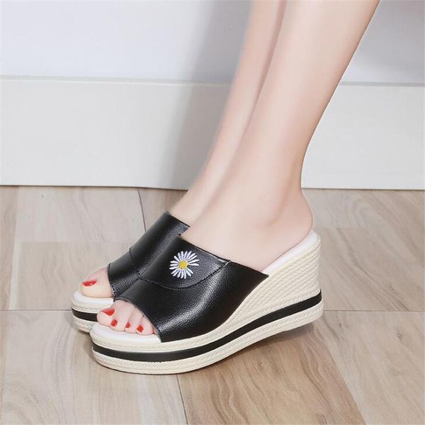 women slipper's ladies summer slippers wedge shoes high heels fashion platform 2021 pu leather zapatos mujer, Black
women slipper's ladies summer slippers wedge shoes high heels fashion platform 2021 pu leather zapatos mujer, Black