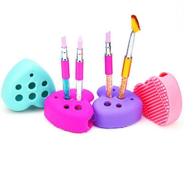 eyelash curler wholesale heart shape silicone brush cleaner with hole makeup brushes holder cleaning mat washing tool
eyelash curler wholesale heart shape silicone brush cleaner with hole makeup brushes holder cleaning mat washing tool