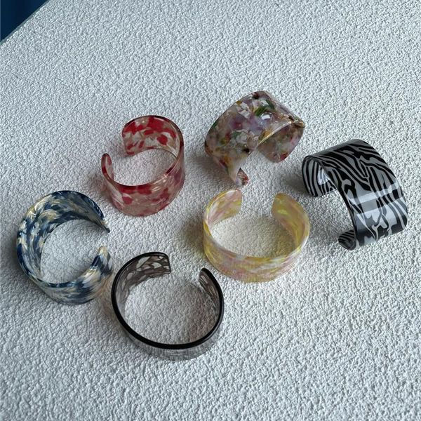 bangle aomu 2021 korea japan colorful acrylic acetate geometric wide open for women party exaggerated bracelet jewelry gifts, Black
bangle aomu 2021 korea japan colorful acrylic acetate geometric wide open for women party exaggerated bracelet jewelry gifts, Black