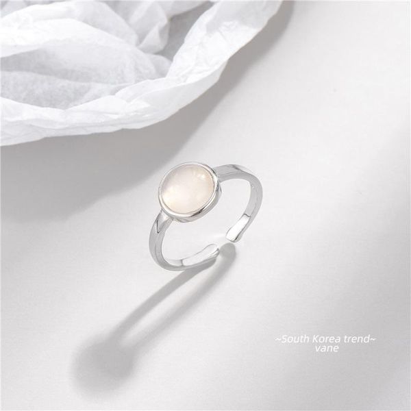sterling silver luxury jewelry rings for women round white agate ring cluster, Golden;silver
sterling silver luxury jewelry rings for women round white agate ring cluster, Golden;silver