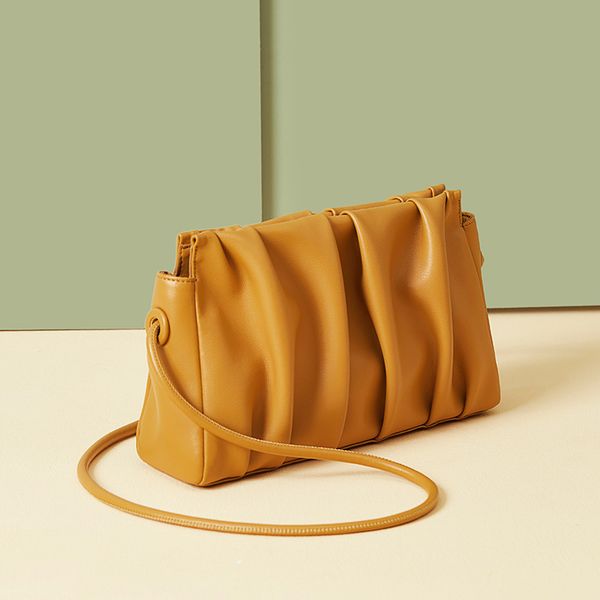 70% off design hand cloud leather 2020 new spring and summer small square fashion shoulder korean messenger bag women's y6dn
70% off design hand cloud leather 2020 new spring and summer small square fashion shoulder korean messenger bag women's y6dn