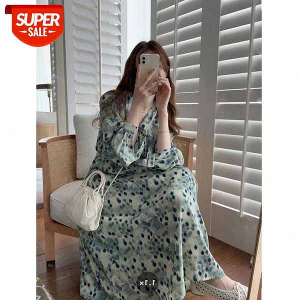 the upper body is amazing ~ blooming blue-green temperament floral dress korean retro v-neck mid-length skirt #6u6s, Black;gray
the upper body is amazing ~ blooming blue-green temperament floral dress korean retro v-neck mid-length skirt #6u6s, Black;gray