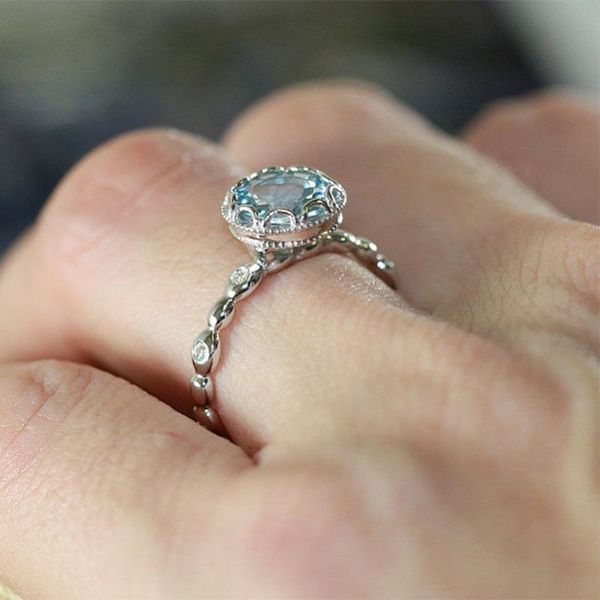 cluster rings 2021 trendy round sea blue zircon for women men simple female statement jewelry birthday gifts party accessories, Golden;silver
cluster rings 2021 trendy round sea blue zircon for women men simple female statement jewelry birthday gifts party accessories, Golden;silver