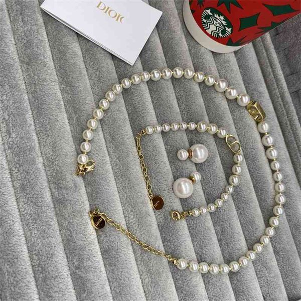 75% off outlet online family pearl style necklace collar new letter bracelet dual purpose pearl earrings, Silver
75% off outlet online family pearl style necklace collar new letter bracelet dual purpose pearl earrings, Silver