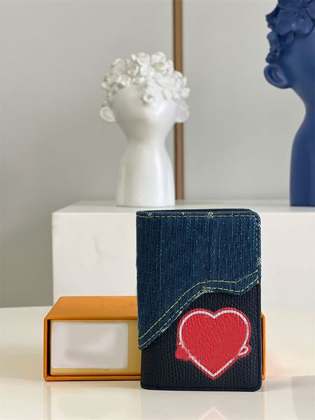 men leather short wallet male purses money clip credit card dollar loved wallets card holder with box 81015, Red;black
men leather short wallet male purses money clip credit card dollar loved wallets card holder with box 81015, Red;black