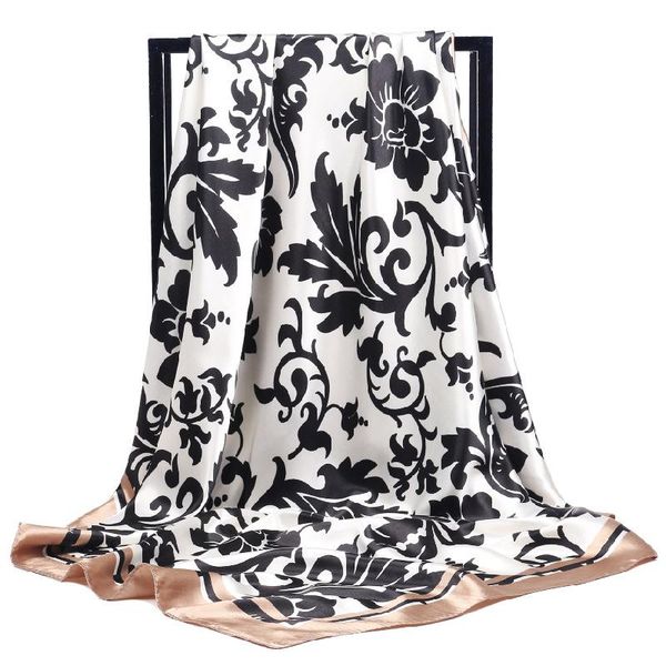 scarves 2021 design women's silk scarf fashion cashew chain printing temperament decorate female sunscreen head, Blue;gray
scarves 2021 design women's silk scarf fashion cashew chain printing temperament decorate female sunscreen head, Blue;gray