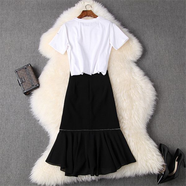 high fashion summer manga designers white diamonds t shirt and skirt piece clothes, Black
high fashion summer manga designers white diamonds t shirt and skirt piece clothes, Black