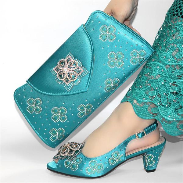 dress shoes teal color sandals and handbag african high heel lady pumps with bag set cr1716 height 7cm, Black
dress shoes teal color sandals and handbag african high heel lady pumps with bag set cr1716 height 7cm, Black