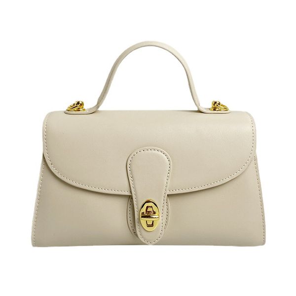 2022 spring and summer shoulder bags new products niche design stereotype handbag doctor bag messenger bags leather women's clutch
2022 spring and summer shoulder bags new products niche design stereotype handbag doctor bag messenger bags leather women's clutch