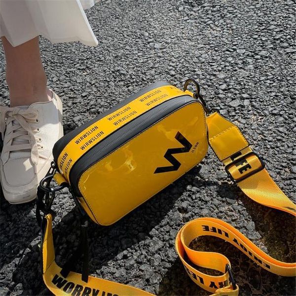 evening bags designer women camera bag fashion wide shoulder strap color matching women's messenger woman handbag
evening bags designer women camera bag fashion wide shoulder strap color matching women's messenger woman handbag