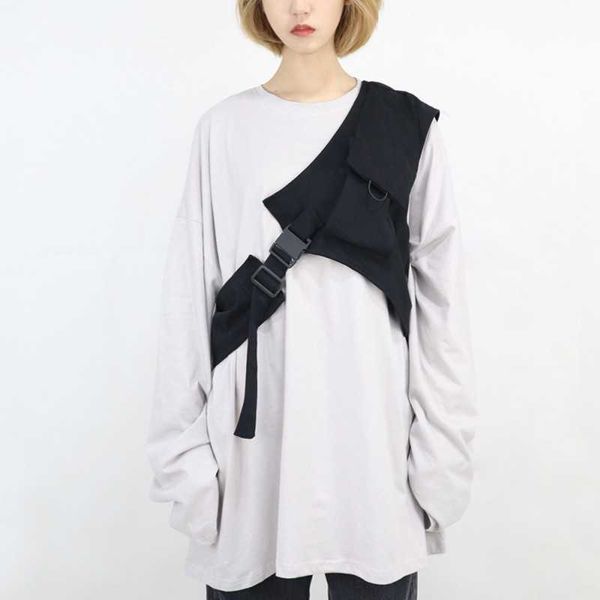harajuku punk vest women one shoulder oblique cargo sleeveless jacket with chains woman korean style vintage waistcoat chaleco 210601, Black;white
harajuku punk vest women one shoulder oblique cargo sleeveless jacket with chains woman korean style vintage waistcoat chaleco 210601, Black;white