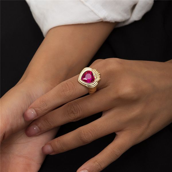 european pink heart finger open rings alloy devil eye love glass ring women valentine's day diamond gift hand jewelry accessories whole, Golden;silver
european pink heart finger open rings alloy devil eye love glass ring women valentine's day diamond gift hand jewelry accessories whole, Golden;silver