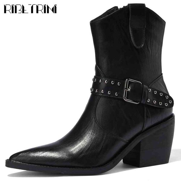 boots brand chic big size 43 chunky zipper rivets great quality western booties winter shoes boots women, Black
boots brand chic big size 43 chunky zipper rivets great quality western booties winter shoes boots women, Black