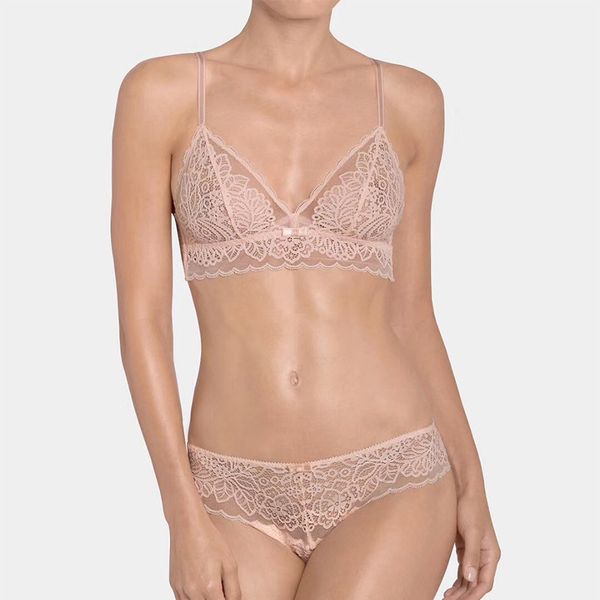 bra set french full sense lace breathable without steel ring thin triangle cup underwear suit, Red;black
bra set french full sense lace breathable without steel ring thin triangle cup underwear suit, Red;black