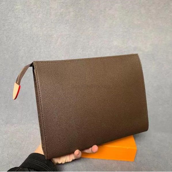 pouch hand bag travel 26cm toiletry protection makeup clutch women leather waterproof cosmetic bags for women, Red;black
pouch hand bag travel 26cm toiletry protection makeup clutch women leather waterproof cosmetic bags for women, Red;black