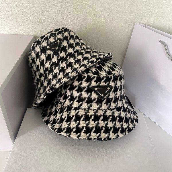 2022 new r women wide brim hats woman hats party casual houndstooth beach holiday sunhat wool knitting black and white fashion match lady ha, Blue;gray
2022 new r women wide brim hats woman hats party casual houndstooth beach holiday sunhat wool knitting black and white fashion match lady ha, Blue;gray