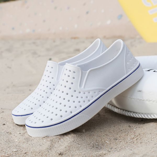 dongdong 2021 new antiskid thick soled baotou lovers beach shoes lazy foot sandals men's fashion, Black
dongdong 2021 new antiskid thick soled baotou lovers beach shoes lazy foot sandals men's fashion, Black