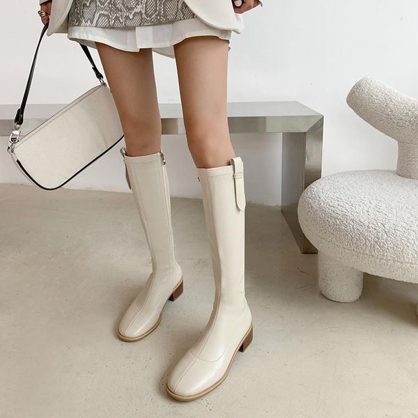 boots 2021 winter casual fashion boots, fashionable and versatile, low-heeled square-toed women's boots., Black
boots 2021 winter casual fashion boots, fashionable and versatile, low-heeled square-toed women's boots., Black