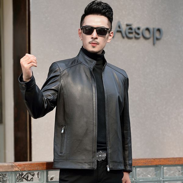 autumn new high-end cloth men's short layer sheep leather et busins stand collar warm fashion coat, Black
autumn new high-end cloth men's short layer sheep leather et busins stand collar warm fashion coat, Black