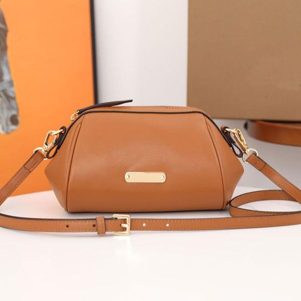 dumplings shell bag handbags women bags plain fashion genuine leather classic plaid zipper smooth removable shoulder strap 89566, Black;red
dumplings shell bag handbags women bags plain fashion genuine leather classic plaid zipper smooth removable shoulder strap 89566, Black;red