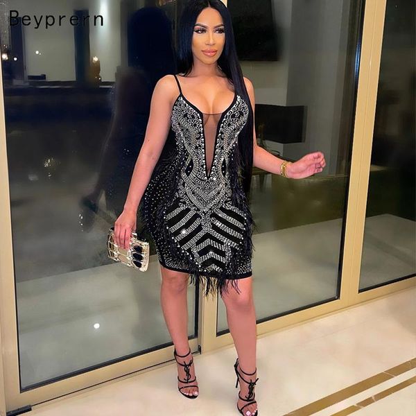 casual dresses beyprern beautiful crystal feather glam short party dress womens spagetti straps bodycon pearls sequins birthday outfits, Black;gray
casual dresses beyprern beautiful crystal feather glam short party dress womens spagetti straps bodycon pearls sequins birthday outfits, Black;gray